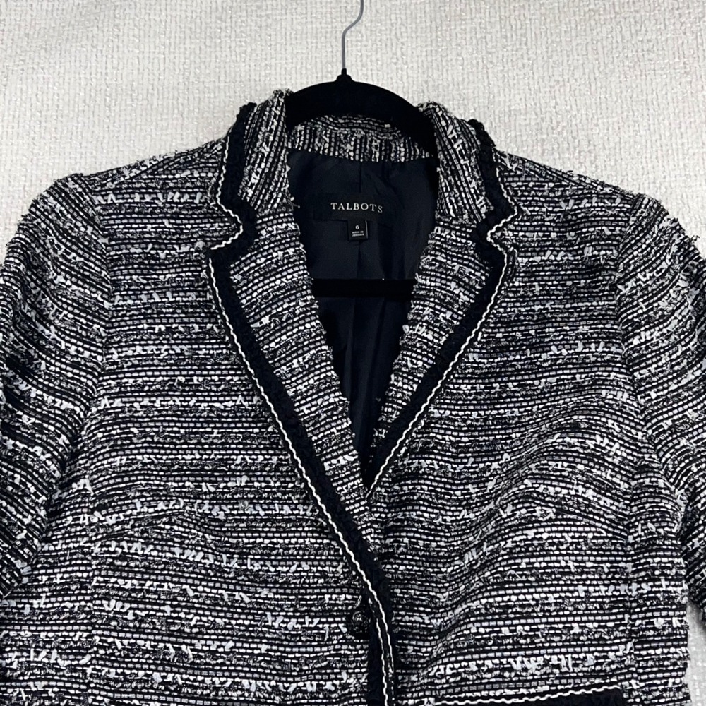 Talbots Women's Black White Tweed Jacket Blazer Size 6 Lined Classic - Picture 2 of 11